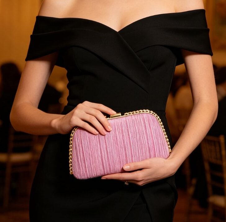 HSY-796 FU Embossed Fashion Clutch Bag