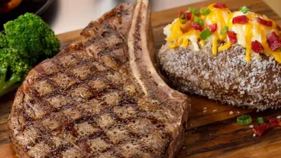 Outback Steakhouse adapts to demand for a more casual dining experience