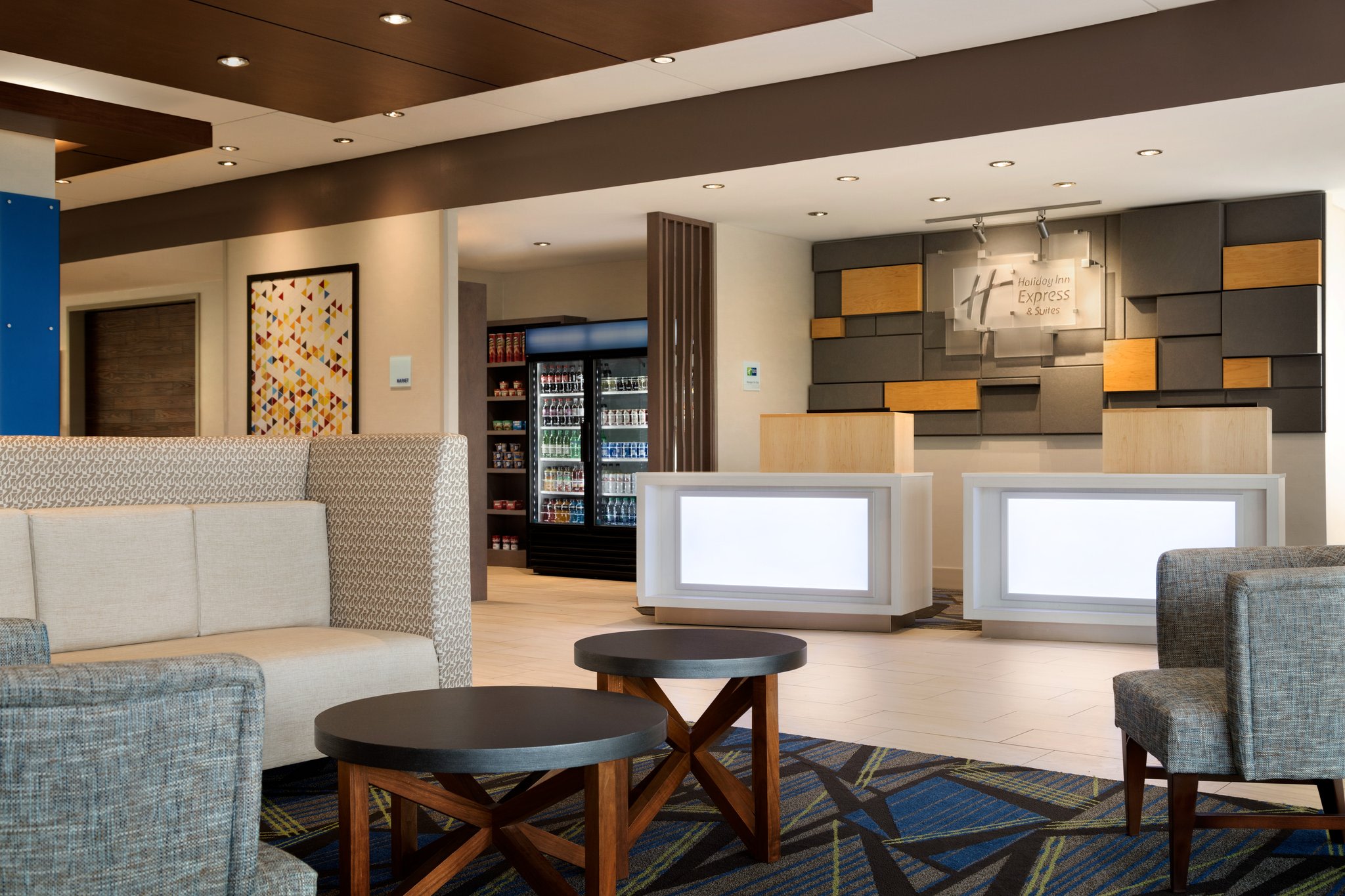 Holiday Inn Express & Suites Canton gallery image